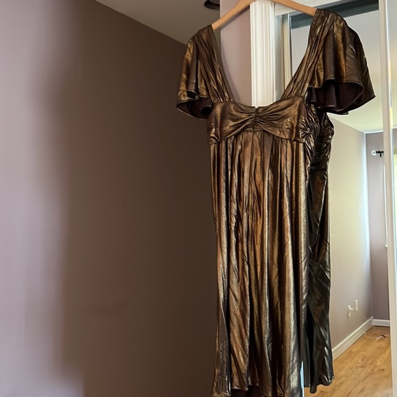 COPY - Bronze midi Dress gorgeous for an evening or day event - Picture 4 of 6